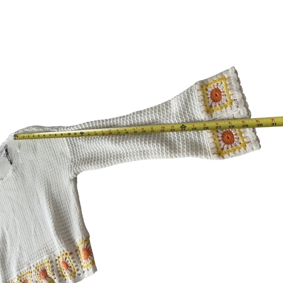 Sincerely Jules Boxy Daisy Sweater Crochet Cropped Size L Hippie Bohemian - Picture 4 of 6